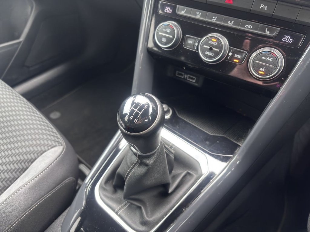 Used Volkswagen T-Roc 2018 for sale - 77792004: Photo 22