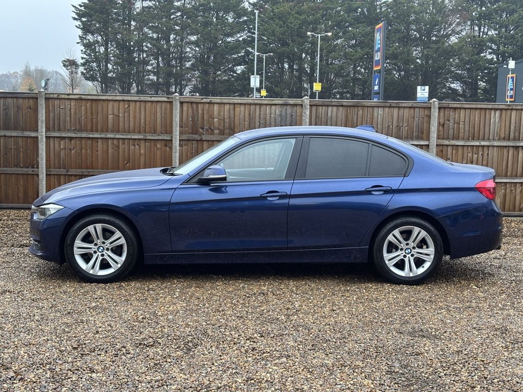 Used BMW 3 Series 2015 for sale - 76820614: Photo 2