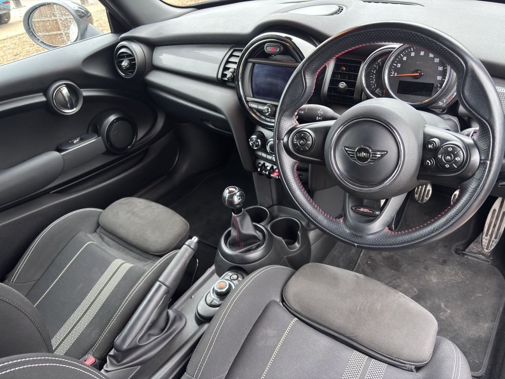 Used MINI Hatch 2018 for sale - 77771091: Photo 11