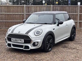 MINI Hatch feature image