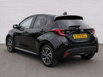 Used Toyota Yaris 2023 for sale - 78330394: Photo