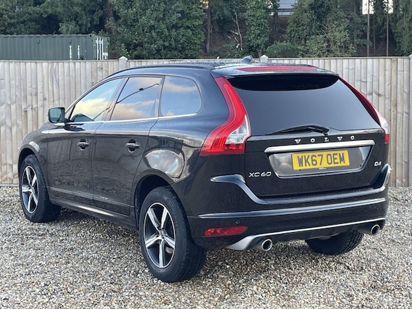 Used Volvo XC60 2017 for sale - 76038687: Photo 3