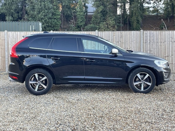 Used Volvo XC60 2017 for sale - 76038687: Photo 6