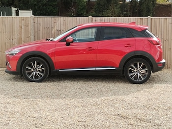 Used Mazda CX-3 2016 for sale - 76105609: Photo 2