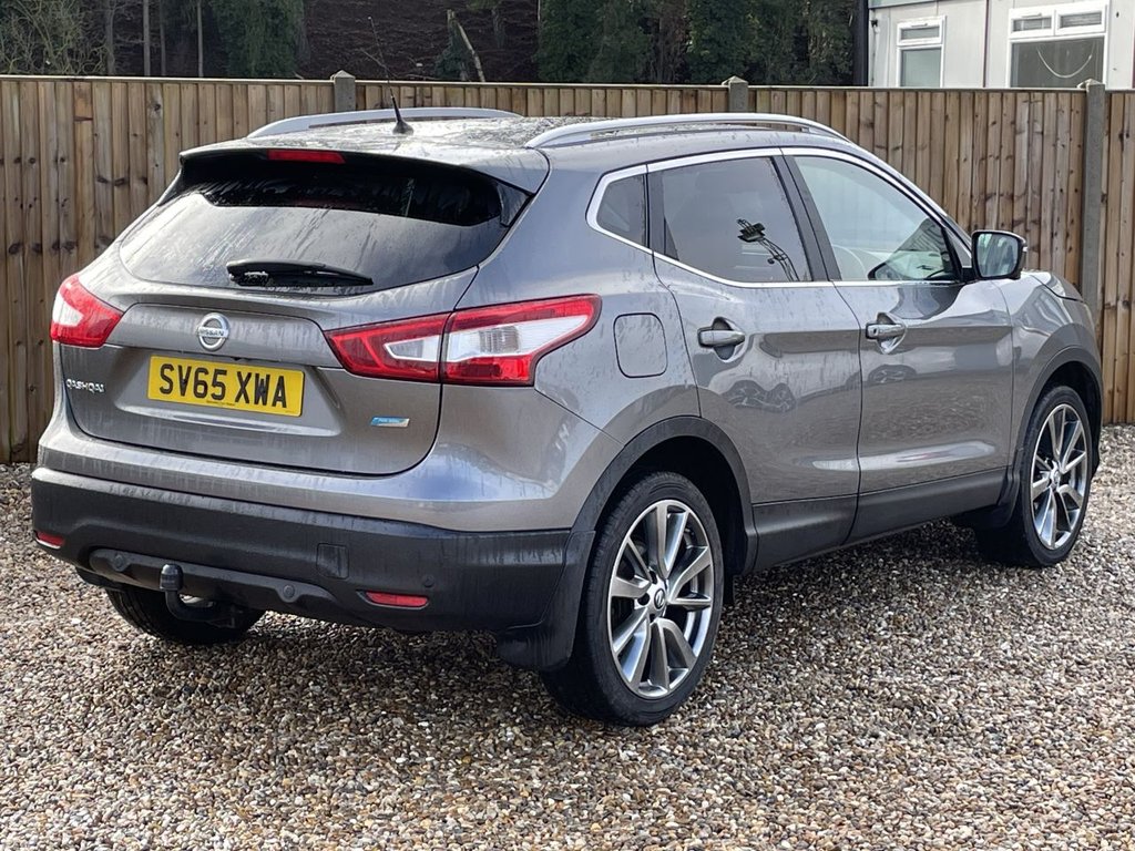 Used Nissan Qashqai 2015 for sale - 77383617: Photo 5