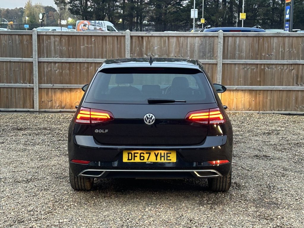 Used Volkswagen Golf 2018 for sale - 76496800: Photo 4
