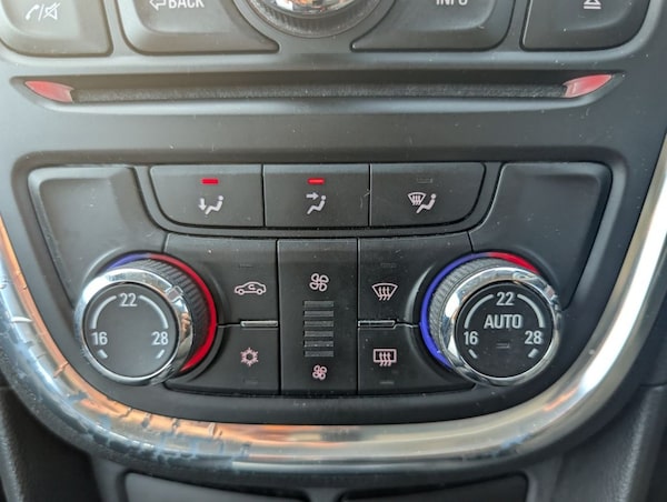Used Vauxhall Mokka 2014 for sale - 76266717: Photo 17