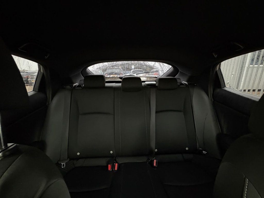 Used Honda Civic 2018 for sale - 76395631: Photo 10