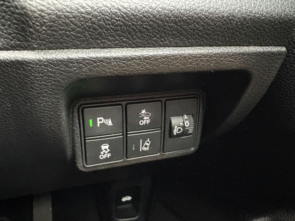 Used Honda Civic 2018 for sale - 76395631: Photo 14