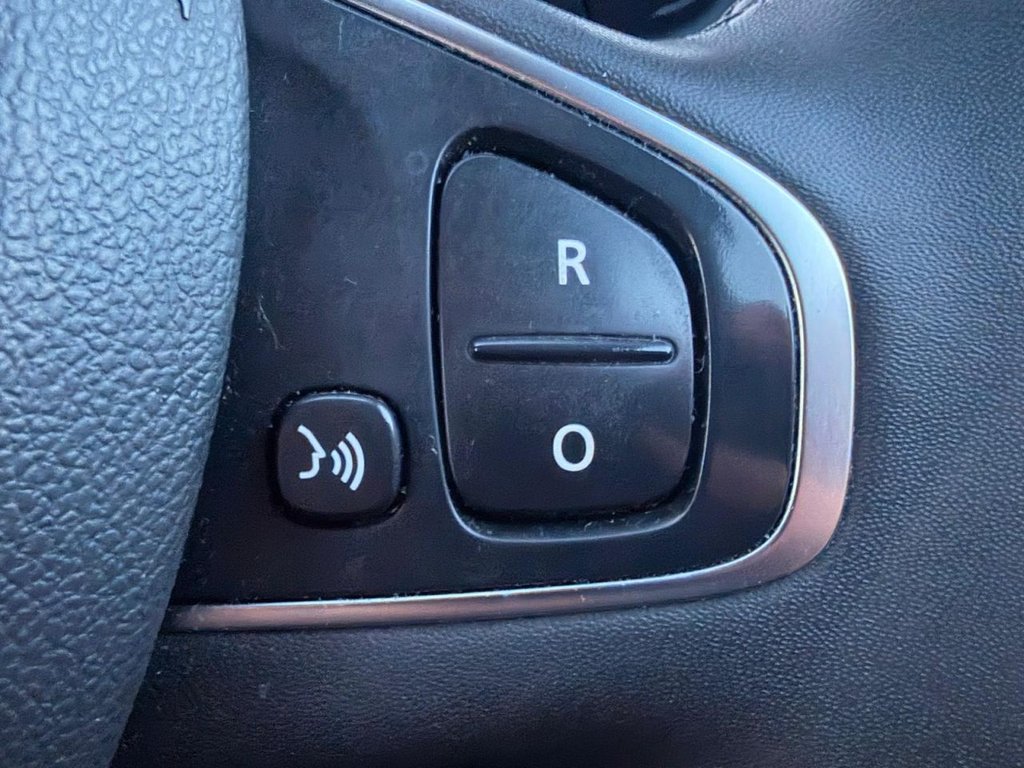 Used Renault Clio 2018 for sale - 77139408: Photo 14