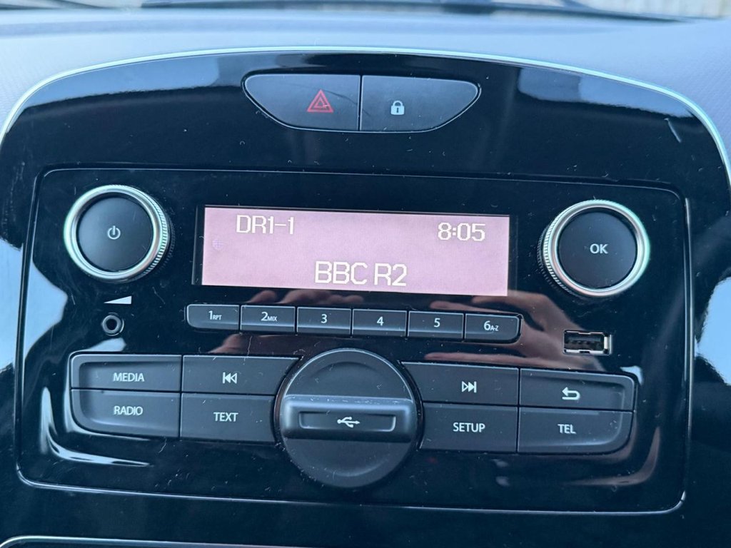 Used Renault Clio 2018 for sale - 77139408: Photo 18