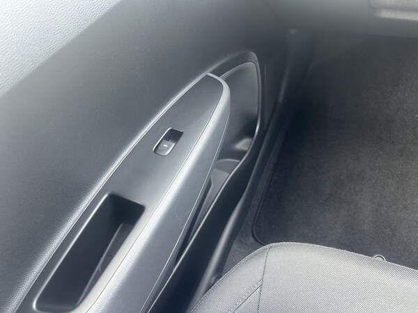 Used Hyundai i10 2019 for sale - 76250102: Photo 17