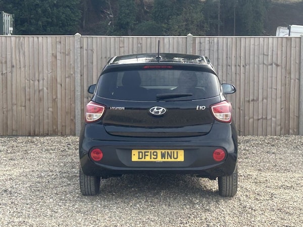 Used Hyundai i10 2019 for sale - 76250102: Photo 4
