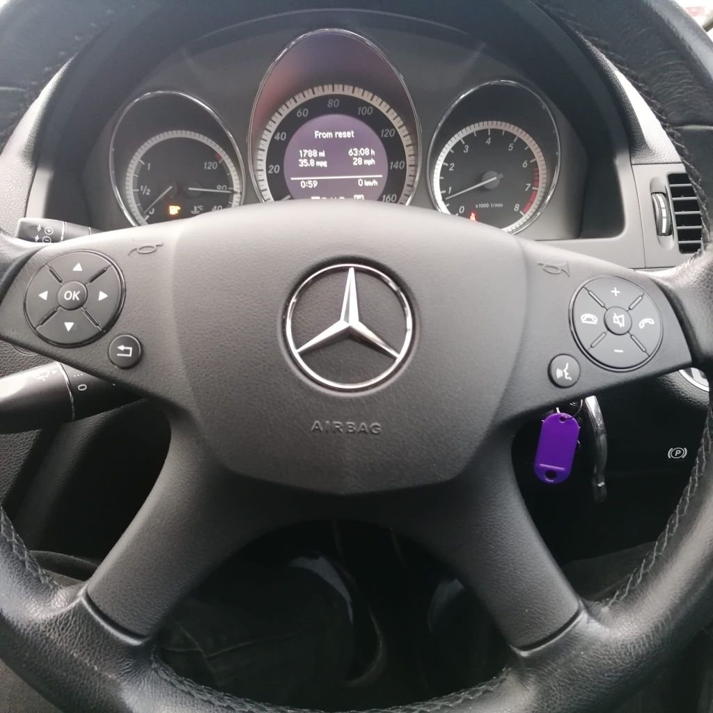 Used Mercedes-Benz C Class 2010 for sale - 76481792: Photo 12