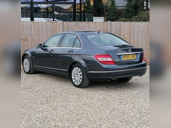 Used Mercedes-Benz C Class 2010 for sale - 76481792: Photo