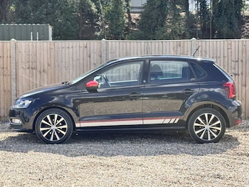 Used Volkswagen Polo 2017 for sale - 75716452: Photo