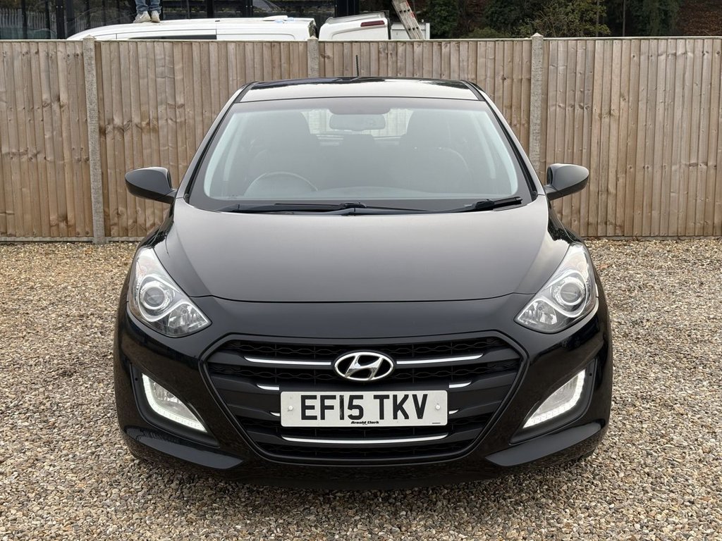 Used Hyundai i30 2015 for sale - 76417115: Photo 8