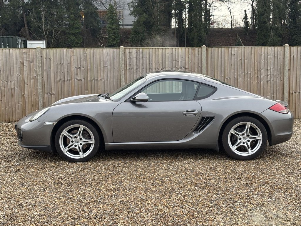 Used Porsche Cayman 2012 for sale - 77139581: Photo 2