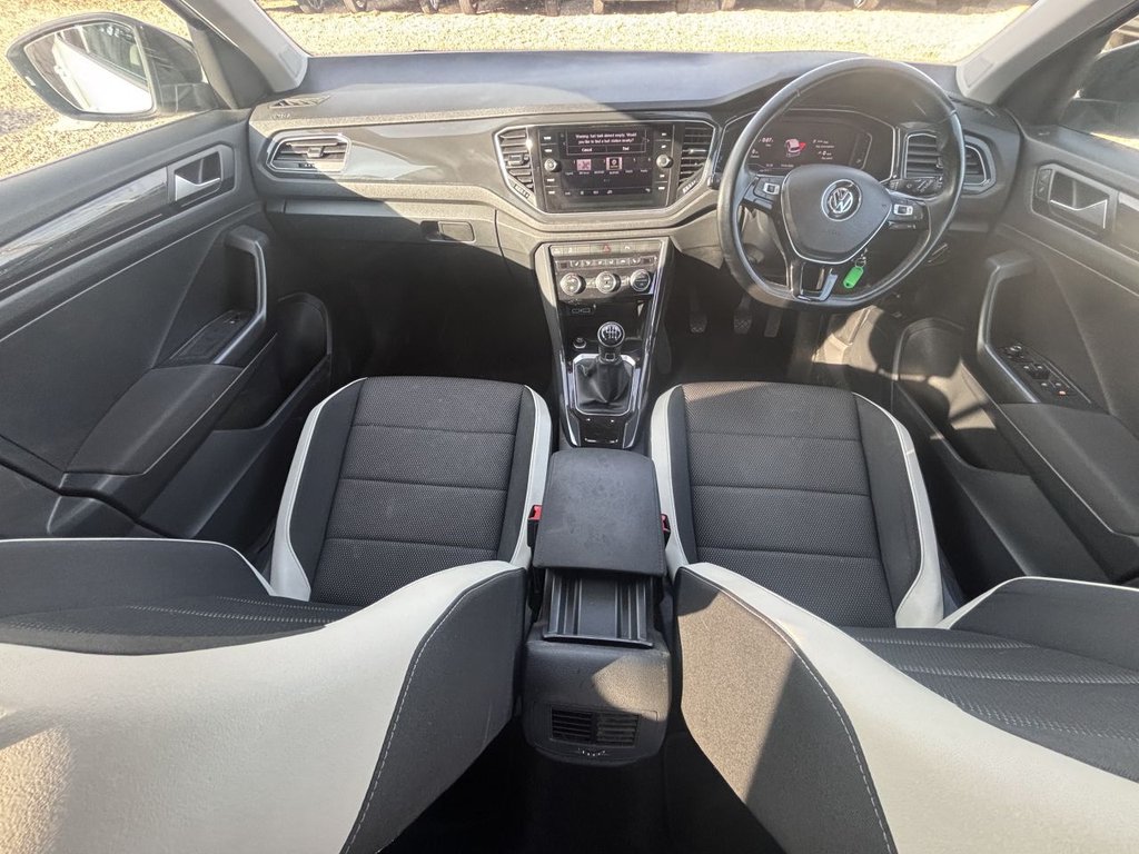 Used Volkswagen T-Roc 2018 for sale - 77952285: Photo 11