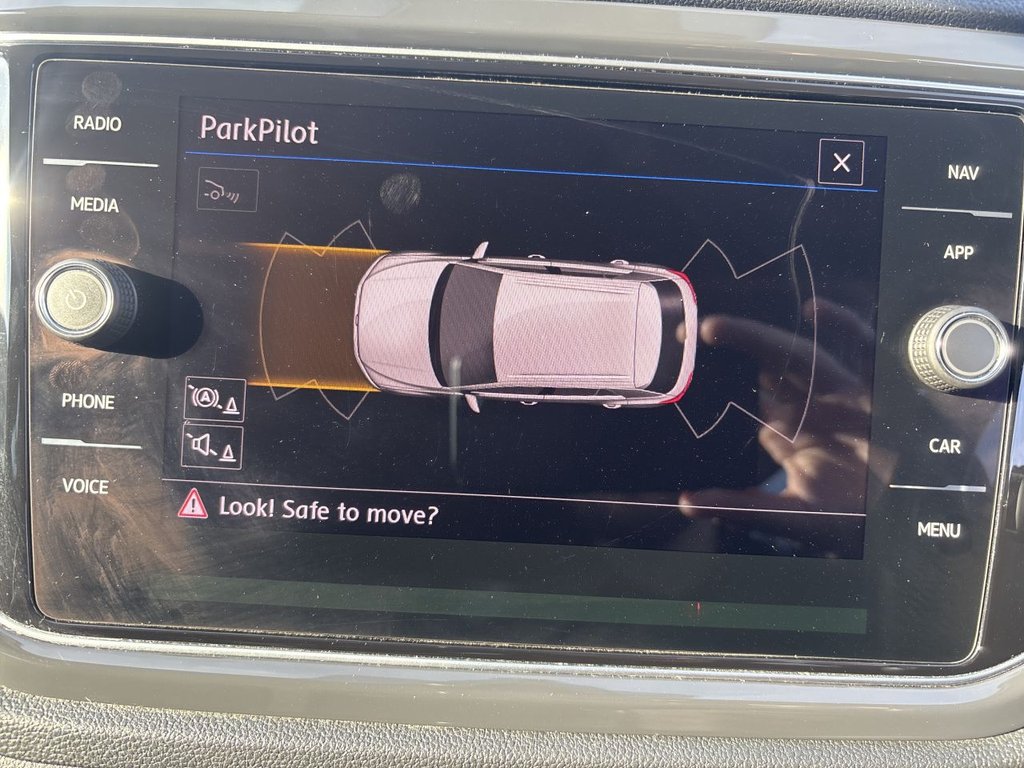 Used Volkswagen T-Roc 2018 for sale - 77952285: Photo 27