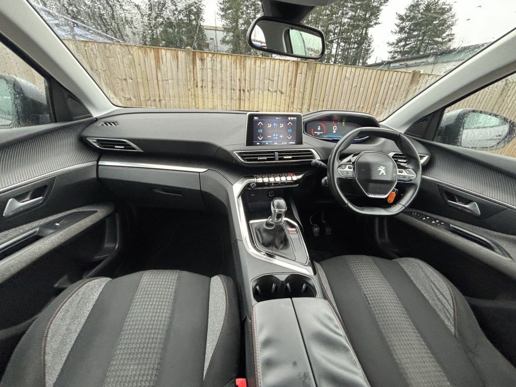 Used Peugeot 3008 2017 for sale - 77560571: Photo 11