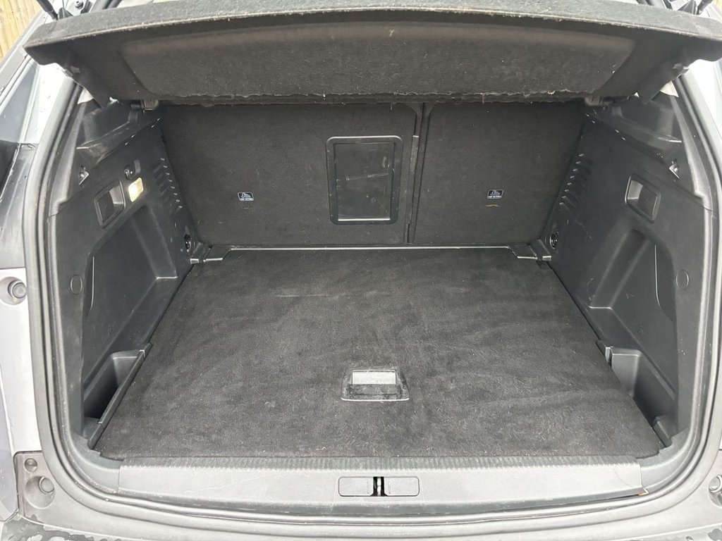 Used Peugeot 3008 2017 for sale - 77560571: Photo 9