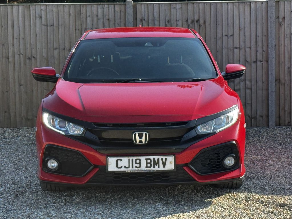 Used Honda Civic 2019 for sale - 75752634: Photo 8