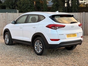 Used Hyundai TUCSON 2017 for sale - 76279355: Photo 3