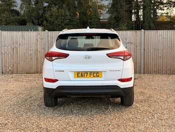 Used Hyundai TUCSON 2017 for sale - 76279355: Photo 4