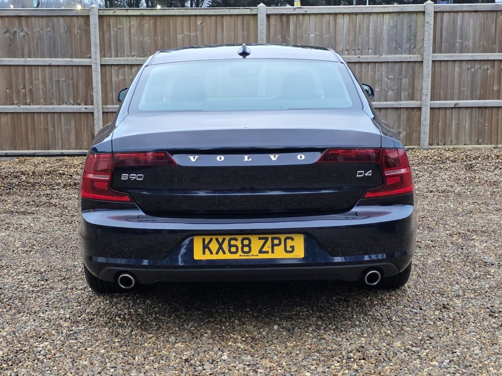 Used Volvo S90 2018 for sale - 77692733: Photo 4