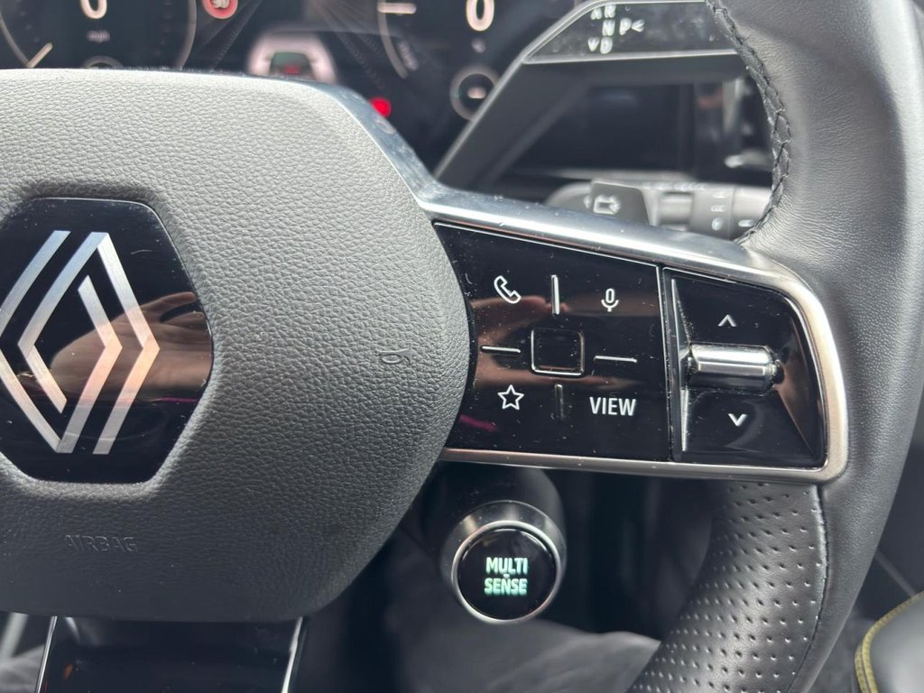 Used Renault Megane E Tech 2023 for sale - 77551856: Photo 25