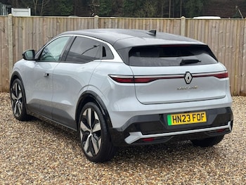 Used Renault Megane E Tech 2023 for sale - 77551856: Photo