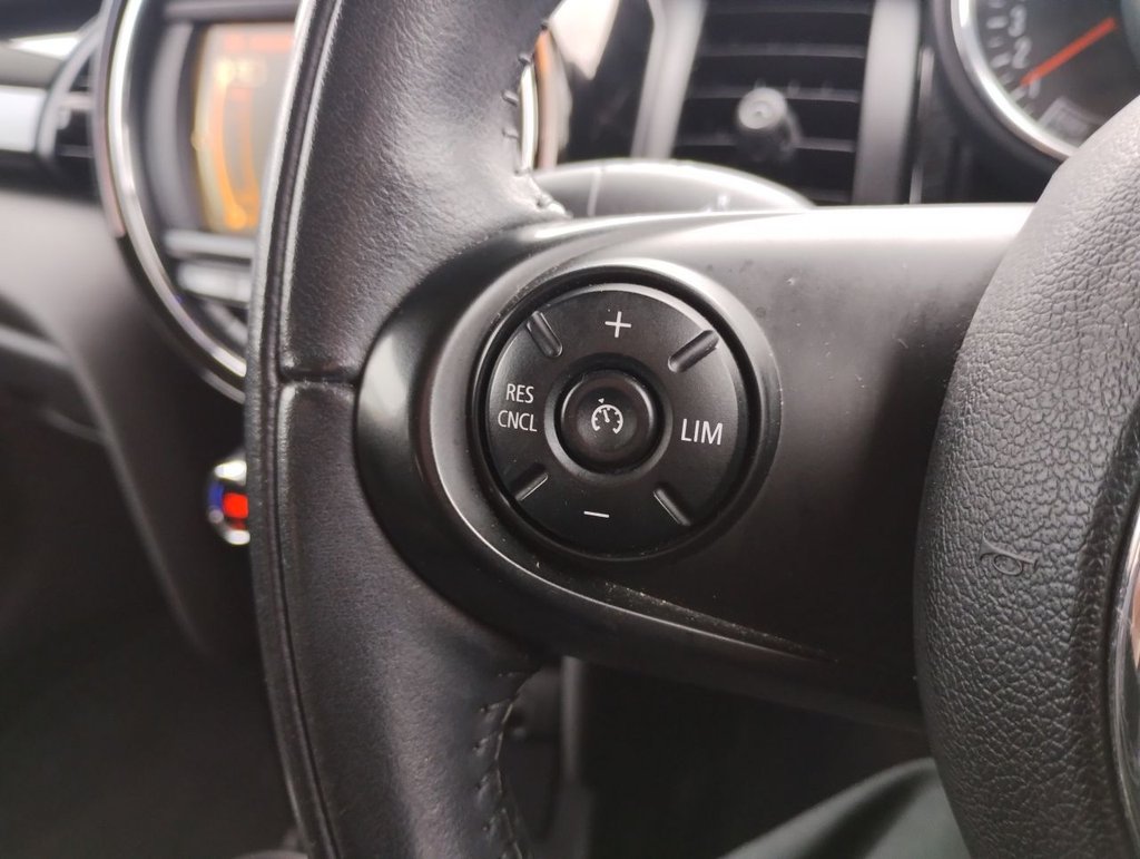 Used MINI Hatch 2018 for sale - 77507288: Photo 17