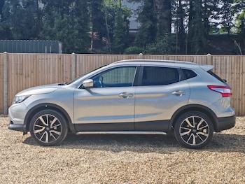 Used Nissan Qashqai 2016 for sale - 74746761: Photo
