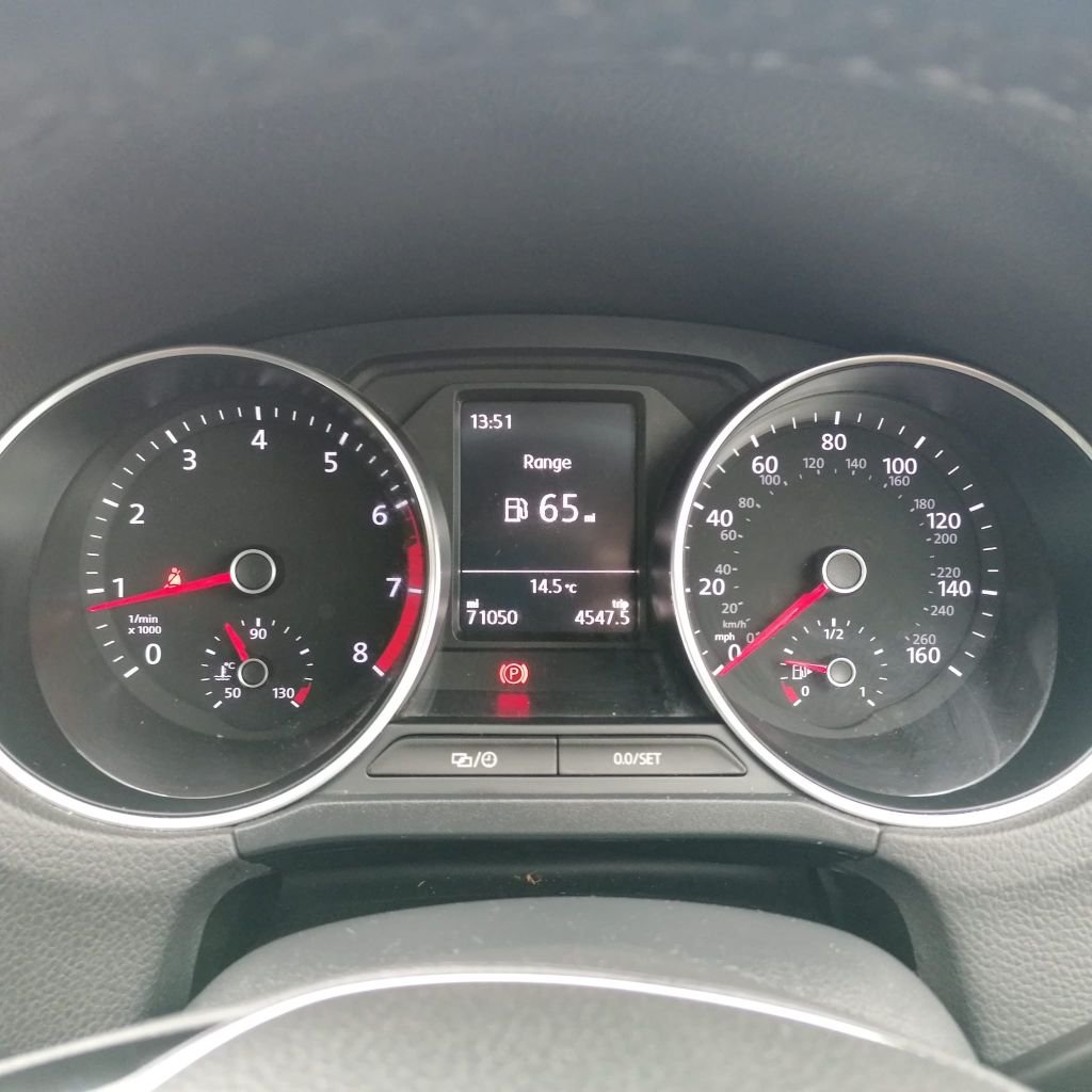 Used Volkswagen Polo 2016 for sale - 76376020: Photo 11
