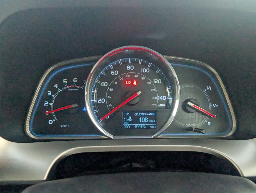Used Toyota RAV4 2015 for sale - 76356105: Photo 12