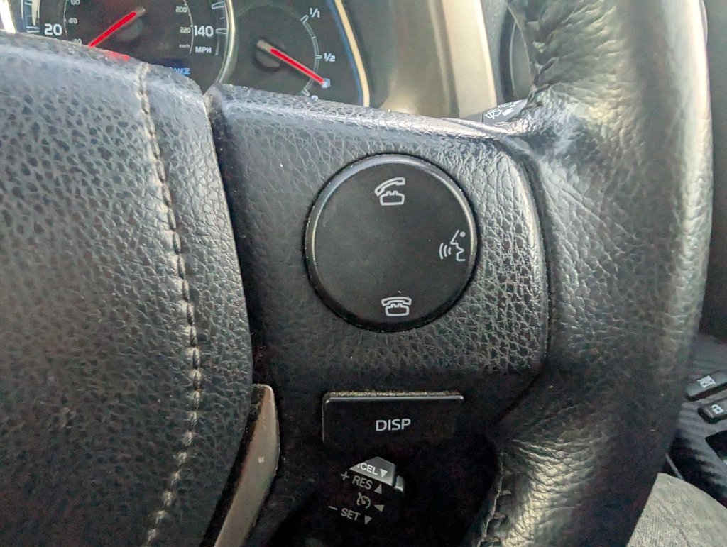 Used Toyota RAV4 2015 for sale - 76356105: Photo 14