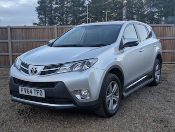 2015 (64) - 2.0 D-4D Business Edition SUV 5dr Diesel Manual 2WD Euro 5 (s/s) (124 ps)