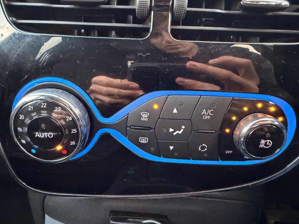 Used Renault Zoe 2020 for sale - 76724245: Photo 22