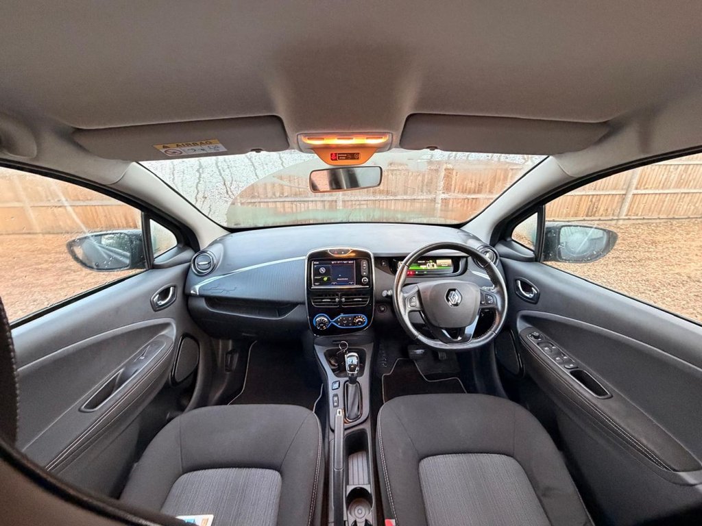 Used Renault Zoe 2020 for sale - 76724245: Photo 9