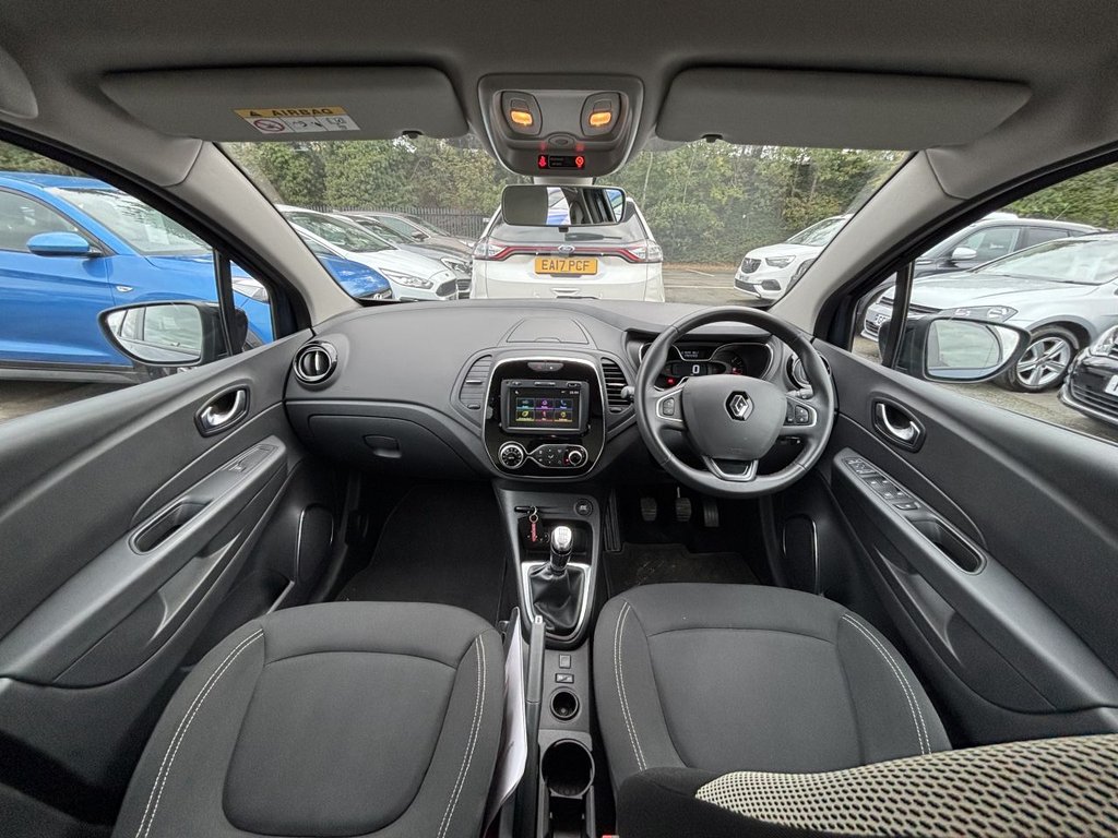 Used Renault Captur 2020 for sale - 76210126: Photo 11