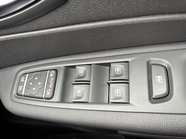 Used Renault Captur 2025 for sale - 76210126: Photo 13