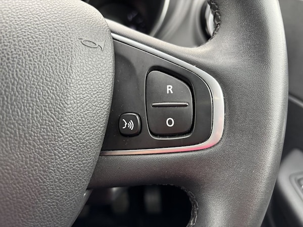 Used Renault Captur 2025 for sale - 76210126: Photo 15