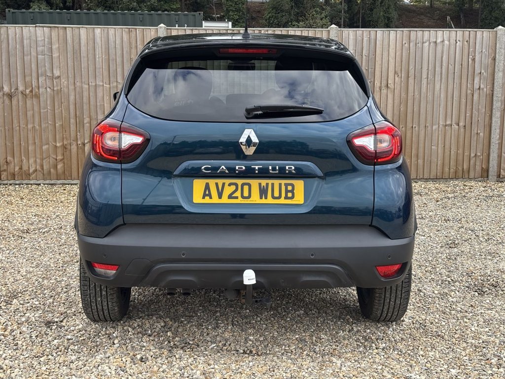 Used Renault Captur 2020 for sale - 76210126: Photo 4