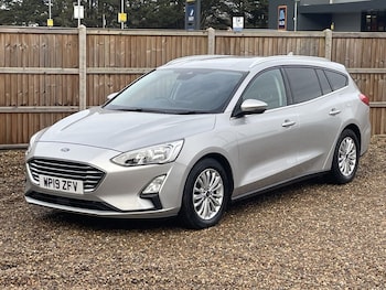 2019 (19) - 1.0 EcoBoost 125 Titanium 5dr