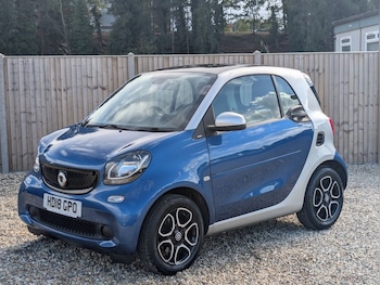 Used smart fortwo 2018 for sale - 75923624: Photo
