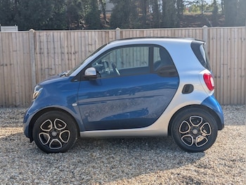Used smart fortwo 2018 for sale - 75923624: Photo