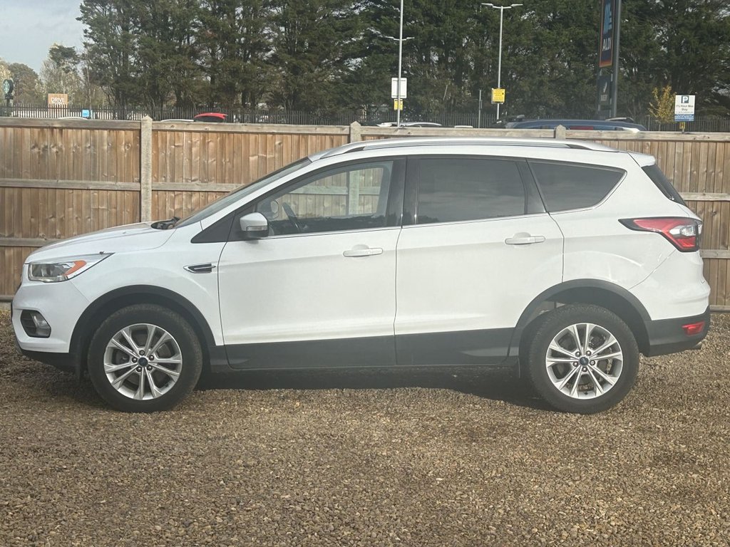Used Ford Kuga 2017 for sale - 76509464: Photo 2