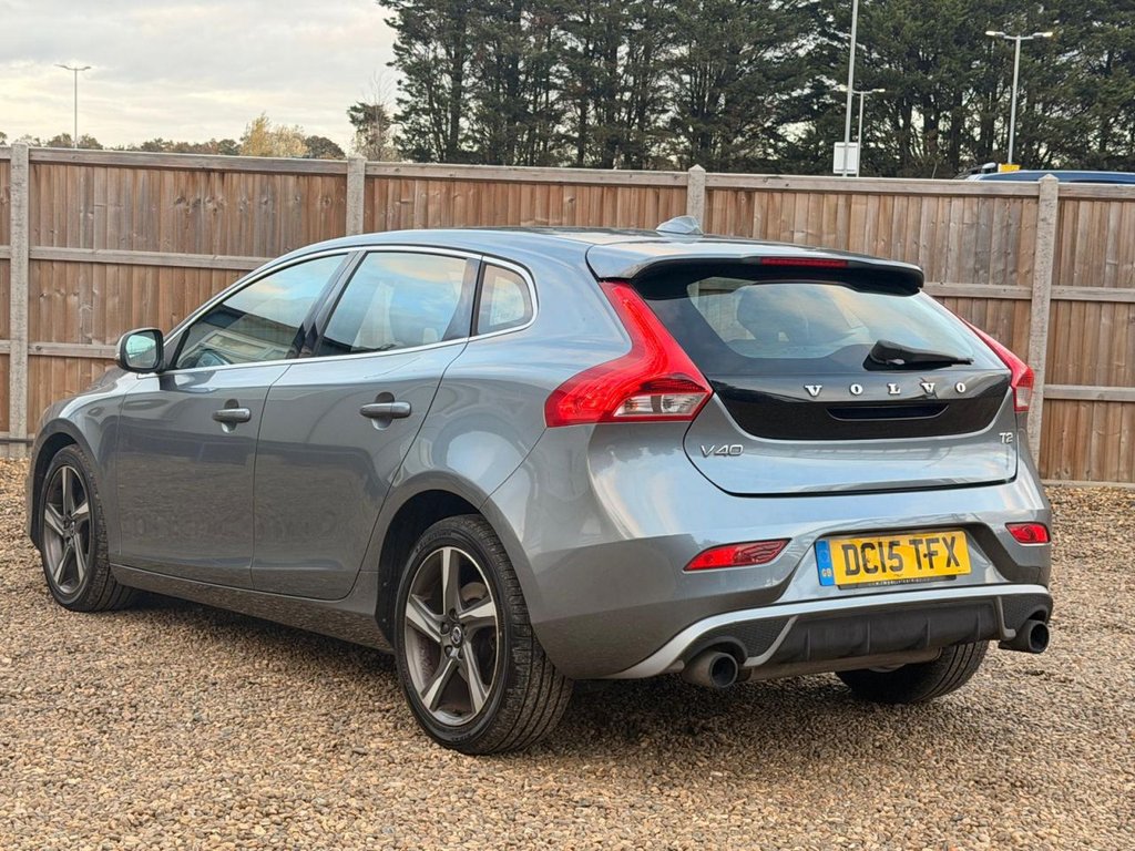 Used Volvo V40 2015 for sale - 76454190: Photo 3