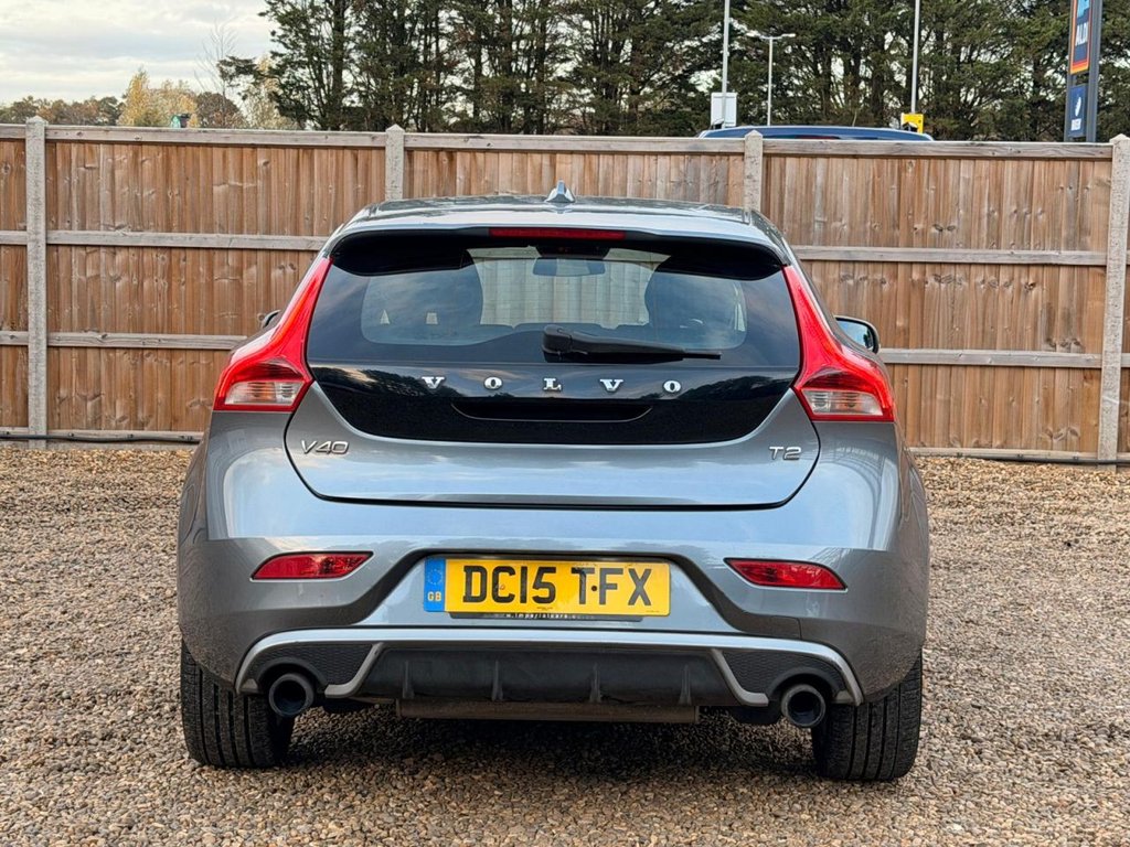 Used Volvo V40 2015 for sale - 76454190: Photo 4